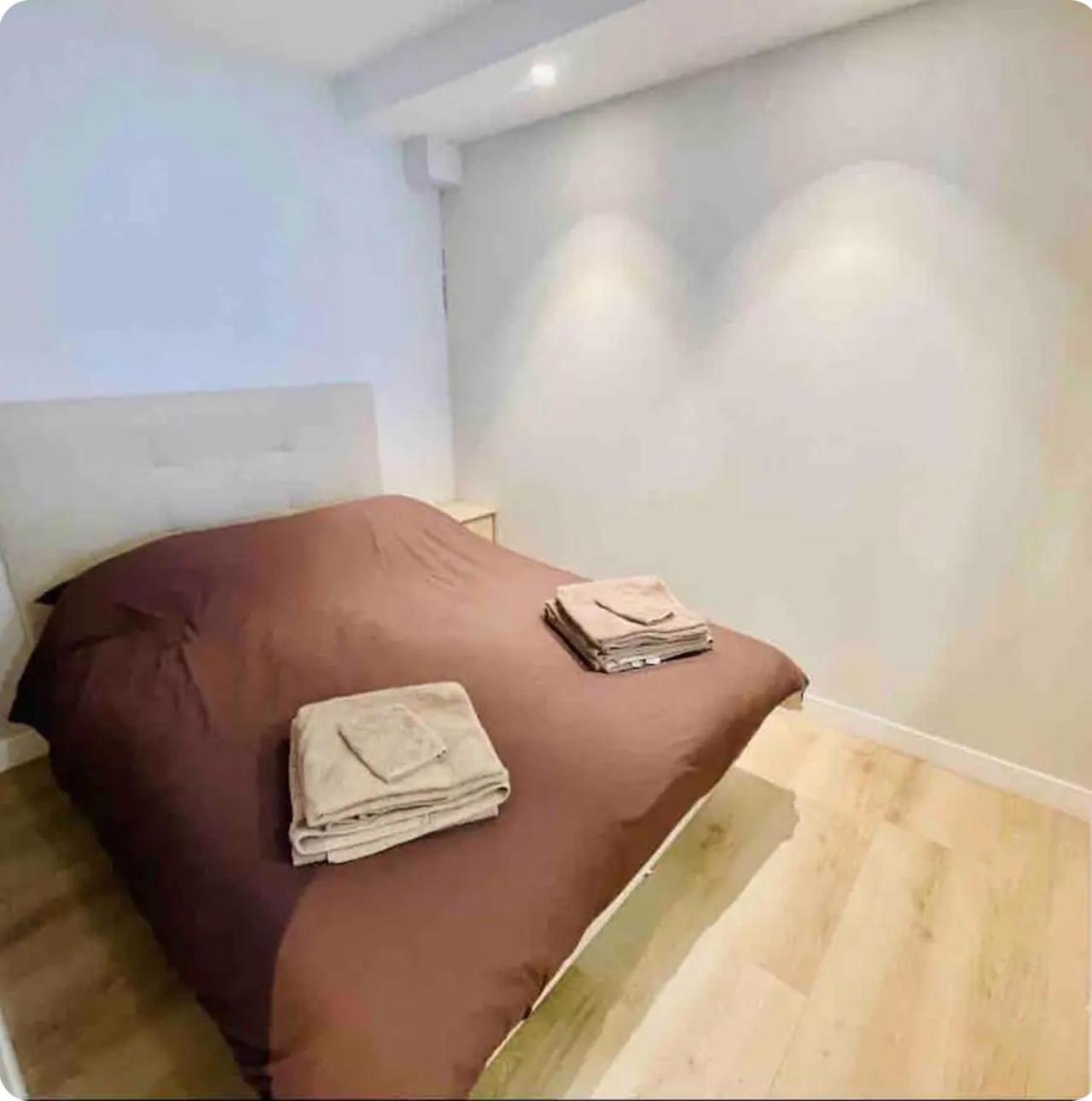 Rouaze - 14mn Du Palais, Face Aux Plages, Central, Balcon Appartement Cannes